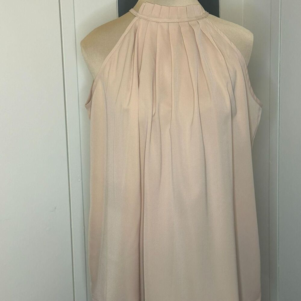 Unbranded Women's Cream and Tan Blouse